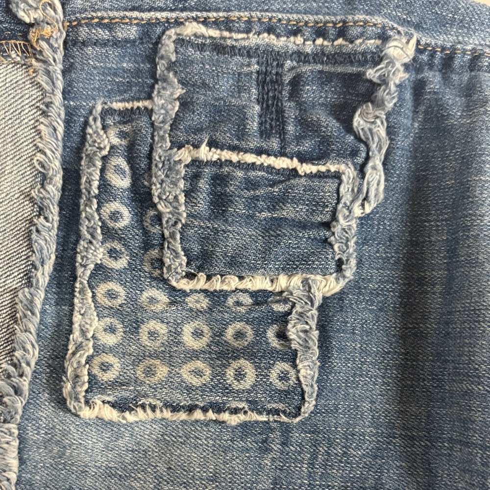Time and Tru Light Blue Distressed Women's Jeans - Picture 6 of 8